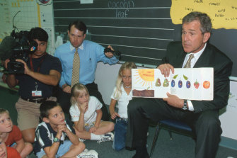 George Bush read The Very Hungry Caterpillar to children on the campaign trail in 1999. 