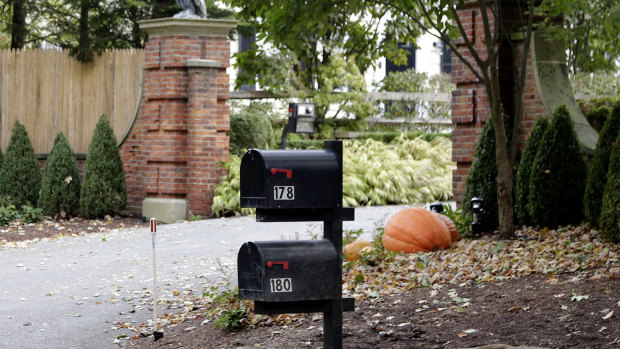 The bomb was found in the mailbox at Soros' suburban home.