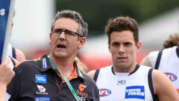 Giants coach Leon Cameron has signed a new contract, keeping him at the club until the end of 2022.