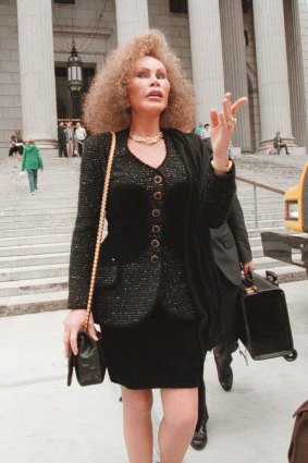 Jocelyn Wildenstein claimed she was unable to make toast. 