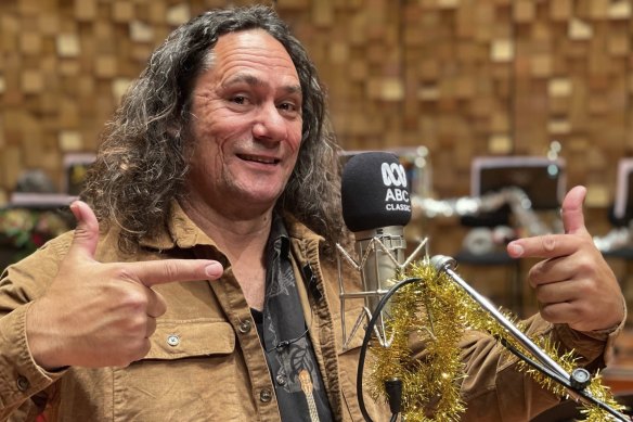 Gardening Australia’s Clarence Slockee gets behind the microphone for his Indigenous rendition of O Christmas Tree.