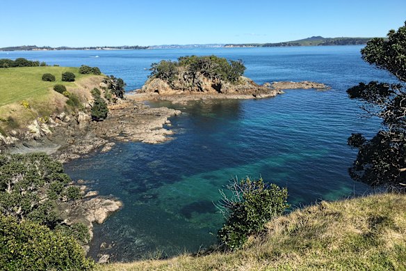Hidden bay on Waiheke Island.