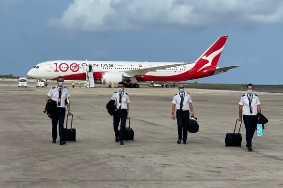Qantas will restart international flights from November.