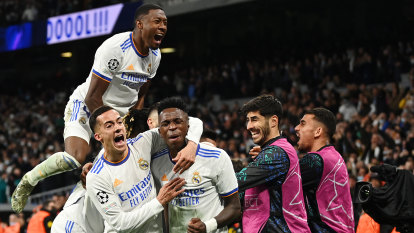 Chelsea, Bayern eliminated on dramatic night in Champions League