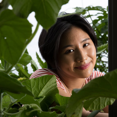 At 19 Vivian Pham S Debut Novel The Coconut Children Has Set The Publishing Industry Abuzz
