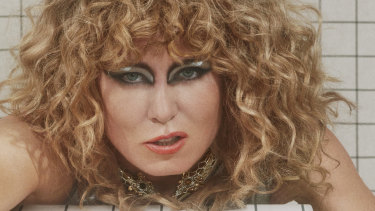 Like a machine, Roisin Murphy brings it back for more