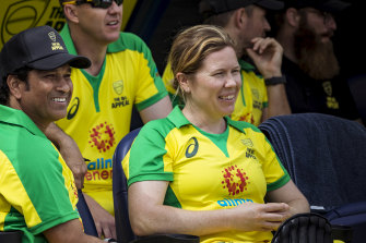Sachin Tendulkar and Alex Blackwell on the bench at the Bushfire appeal charity match. 
