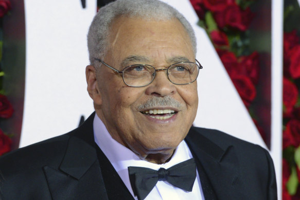 James Earl Jones arrives at the Tony Awards on June 12, 2016, in New York.