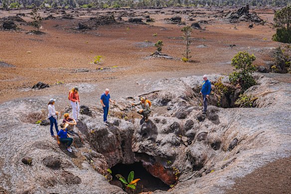 Campos de lava e fissura de Mauna Ulu.