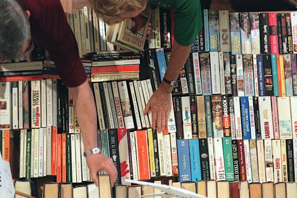 Book fairs give me a giddy thrill.