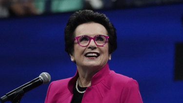 Winner of 39 Grand Slam titles, American tennis star Billie Jean King paid tribute to Desmond Tutu as a defender of LGBT rights.