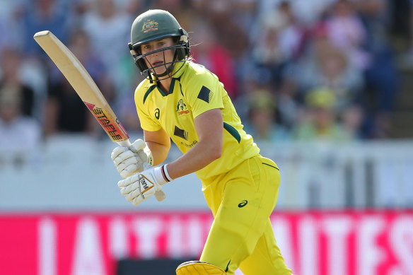Ellyse Perry continued her fine form with the bat. 