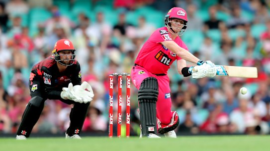 Steve Smith in action for the Sydney  Sixers during 2020.