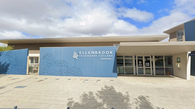 Ellenbrook school locked down after possible stabbing