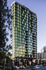 Brisbane’s first B2R project is a complex of apartments and townhouses in Kangaroo Point, called 36 Lambert.