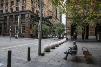 The NSW government backed away from a plan to "lead the way" in returning workers to the office. 