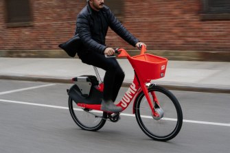 Uber is poised to bring its Jump electric bikes operations to Australia. 