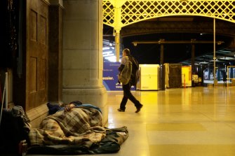 The state government will undertake the first large-scale count of rough sleepers across regional and rural areas.