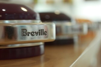Il produttore di elettrodomestici Breville si è detto disposto ad aumentare i prezzi se necessario.