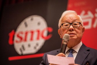 Morris Chang, chairman and founder of Taiwan Semiconductor Manufacturing Company. The company, a giant in chip manufacturing, gives high priority to smartphone makers, leaving car manufacturers waiting. 