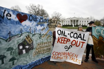 Demonstrators in front of the White House ahead of the 2009 UN climate conference in Copenhagen.