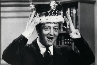 Graham Kennedy with the crown
