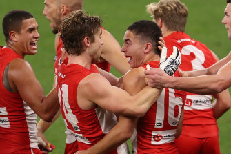 swans afl hopeless sublime goal