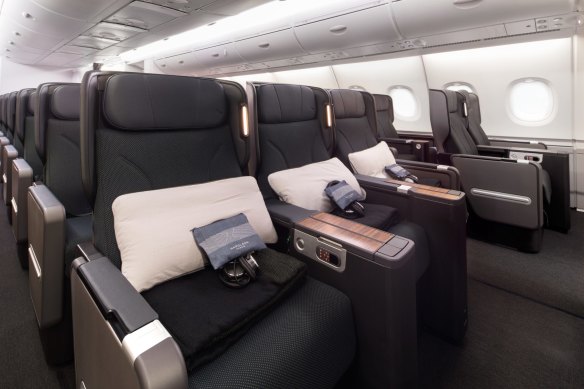 澳航的豪华经济舱座位数量增加其空客A380板架在最近的一次翻新。