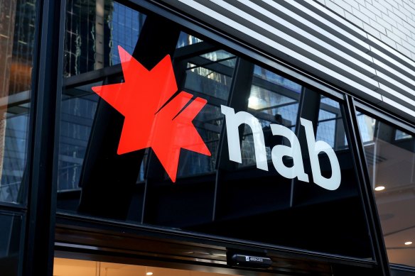 NAB has struck a 17.5 per cent pay deal with its staff that includes remote work rights.