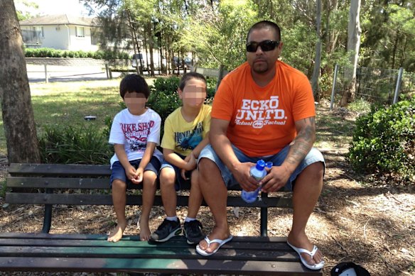 Ricardo Bolvaran, pictured with the two youngest of his three children prior to his imprisonment.