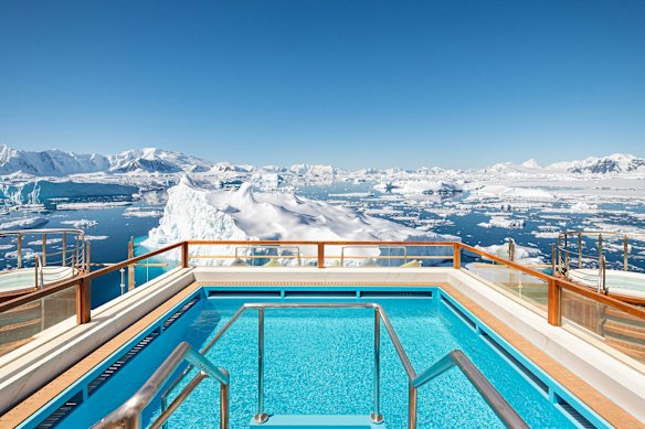 Impressão artística da piscina de hóspedes.