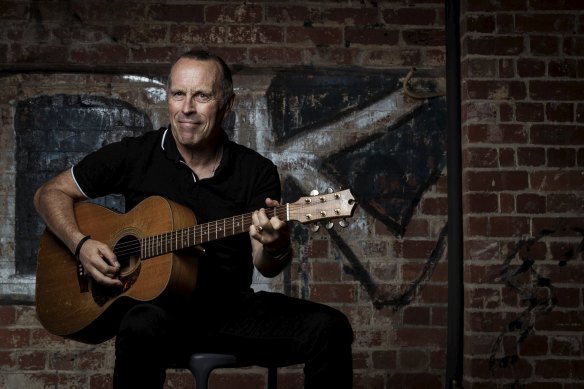 Former Hunters and Collectors frontman Mark Seymour is mulling an appearance at the NRL grand final.