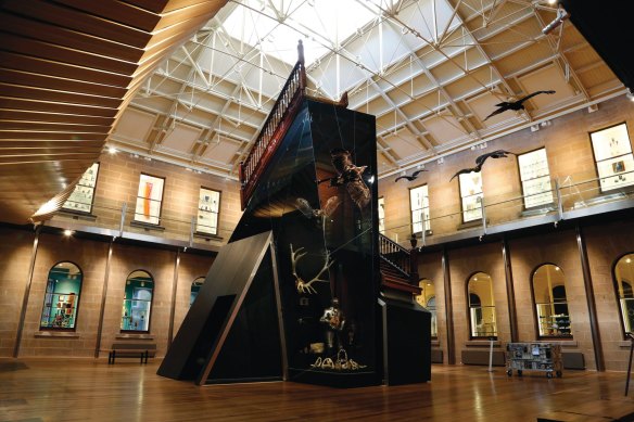 Start your trip with a visit to the Tasmanian Museum and Art Gallery.