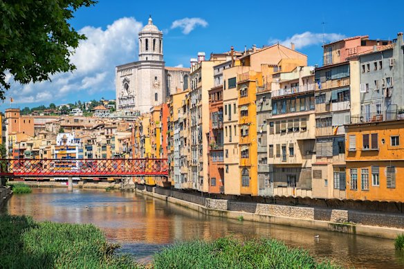 The colours of Girona.