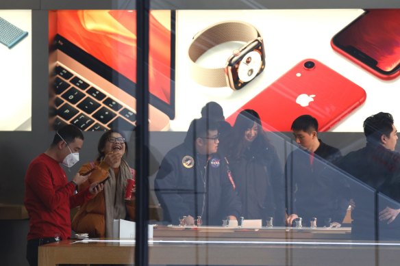 Apple’s China headaches are continuing. 