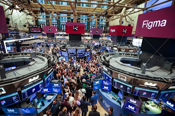 Trump would spark economic chaos if he carried out his threat. 