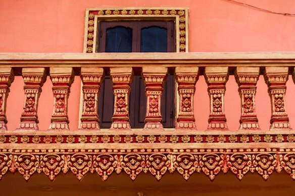 Angkor Ban es una de las pocas aldeas camboyanas que no fueron destruidas bajo el régimen de los Jemeres Rojos.