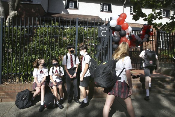 Students of Cammeryagal High School in Crows Nest return to on-site classes last year.