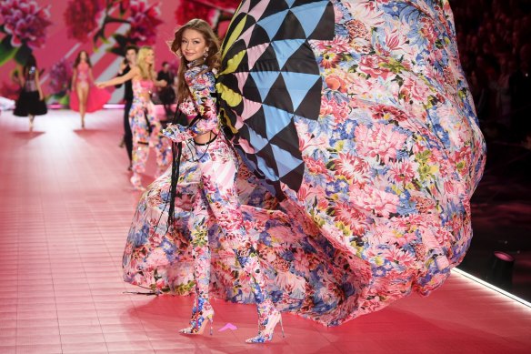 Gigi Hadid walks in the 2018 Victoria's Secret Fashion Show.