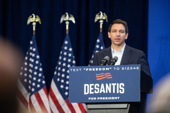 Florida Governor Ron DeSantis said that “if I would have taken classified [documents] to my apartment, I would have been court-martialed in a New York minute”.