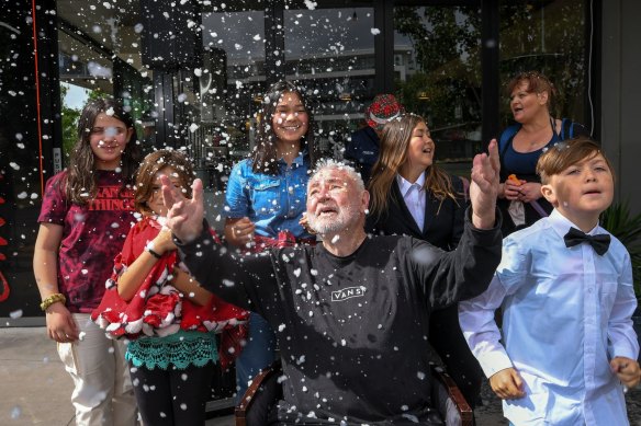 Twentyman with the Street Kids Xmas Rap Choir in 2020.