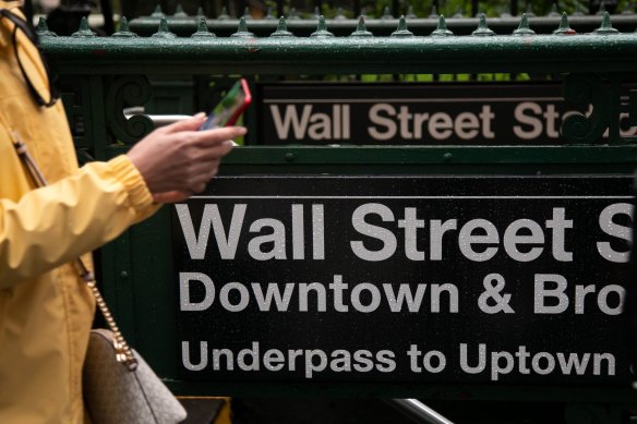 Wall Street rebounded from its losses last week, providing a positive lead for the Australian sharemarket.