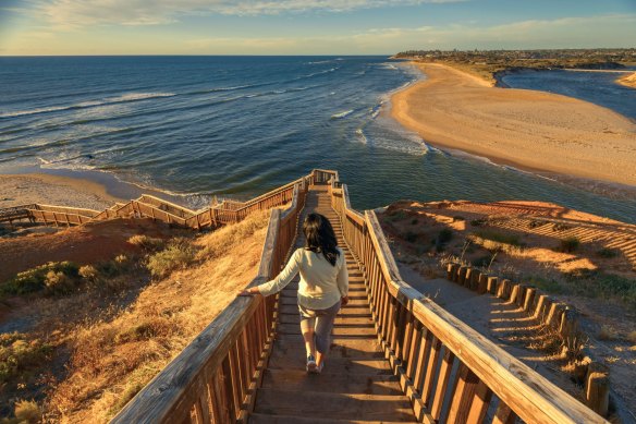 An offshore heritage-listed reef means there’s amazing diving and snorkelling at Port Noarlunga.