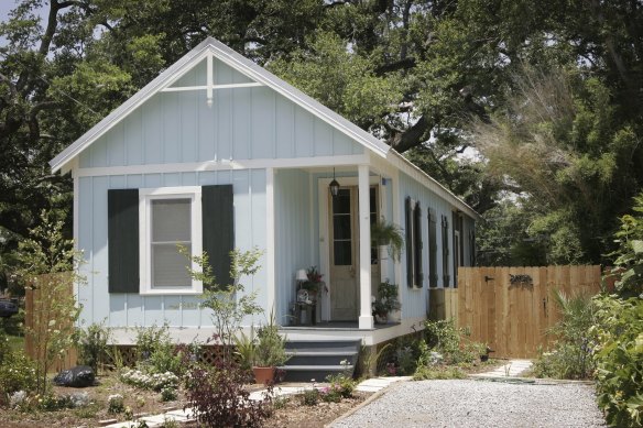 The Queensland government intends to change legislation to allow granny flats to be rented out.