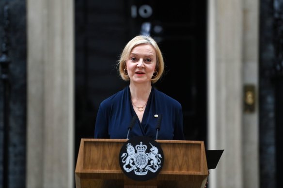 The resignation of British PM Liz Truss has renewed governments’ focus on the financial fallout from uncosted budget policies.