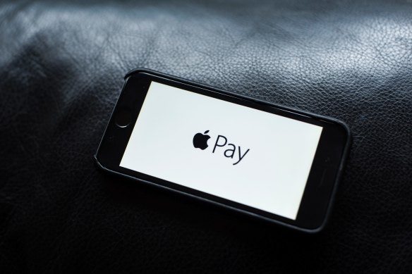 Apple looks to get a bigger slice of the digital wallet.