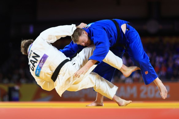  Liam Park of Australia (Blue faces Marc Deschenes of Canada (White) during Men’s +100Kg Semi-Finals on day six of the Birmingham 2022 Commonwealth Games at Coventry Stadium. 