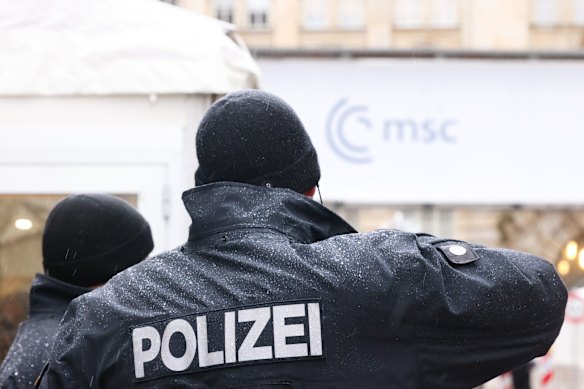 German police arrest three men suspected of targeting Jewish institutions for Hamas.