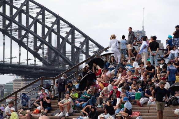 The crowds wait in their prime positions for the 2023 New Years Eve Fireworks. Photo by Cole Bennetts NYE Dec 31, 2022. SMH