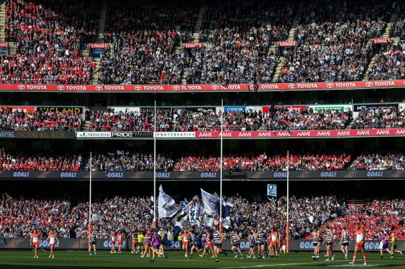 Geelong cruise to an 81-point victory against the Swans in front of 100,024 fans at the MCG.